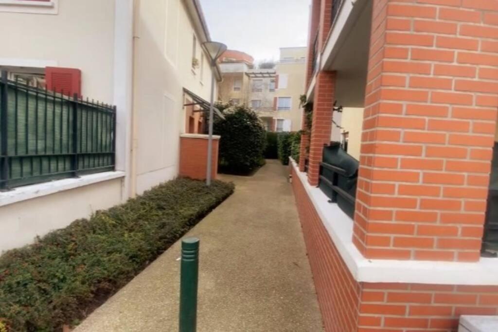 Les Grenats Lejlighed Conflans-Sainte-Honorine Eksteriør billede